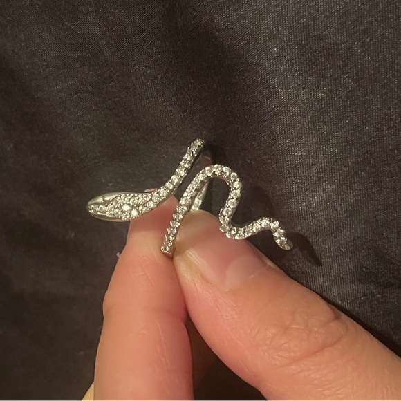 Snake Ring - Picture 4 of 4
